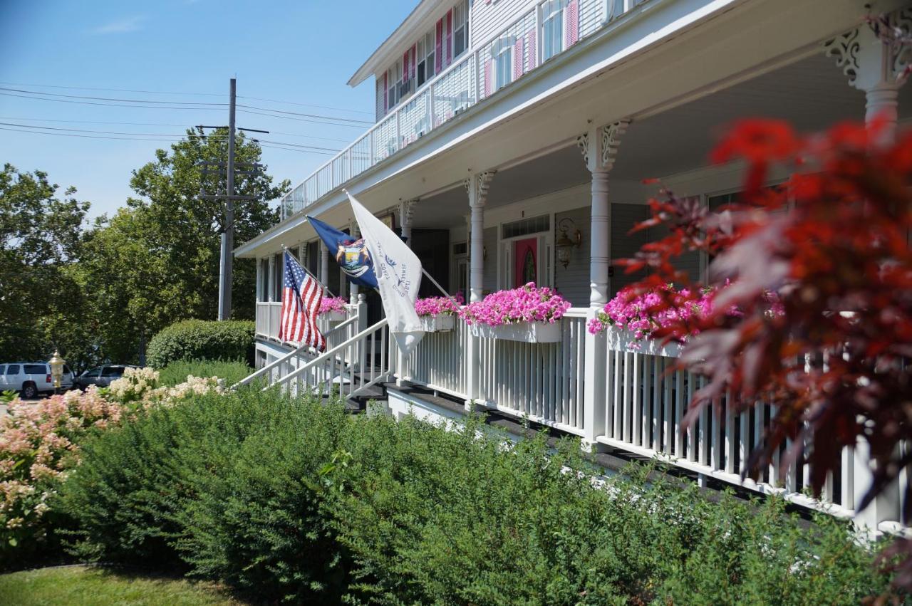 Harbor House Inn Grand Haven Exterior foto